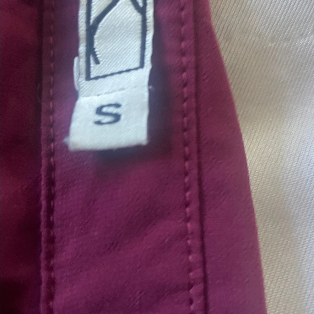 Chloe K Deep Red Button-Down Shirt FINAL PRICE! - Picture 4 of 4